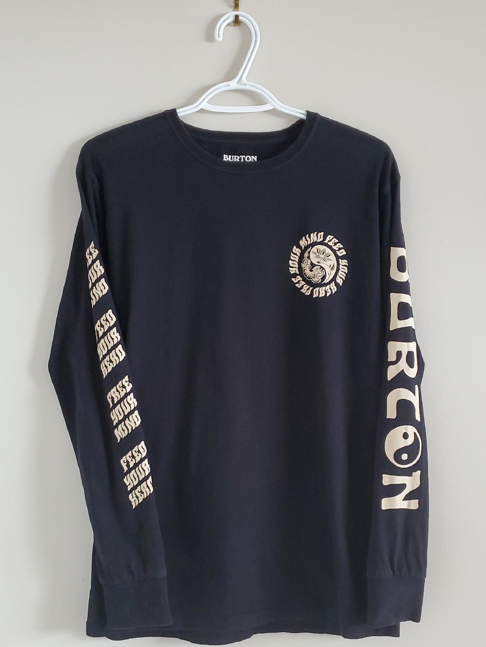 Burton Black Long-Sleeve Tee Graphic Free Your Mknd Printed Cotton Top Sz M